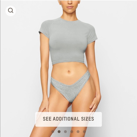 SKIMS Tops - S/O SKIMS New Vintage Cropped Raglan T-Shirt in Fog, Medium